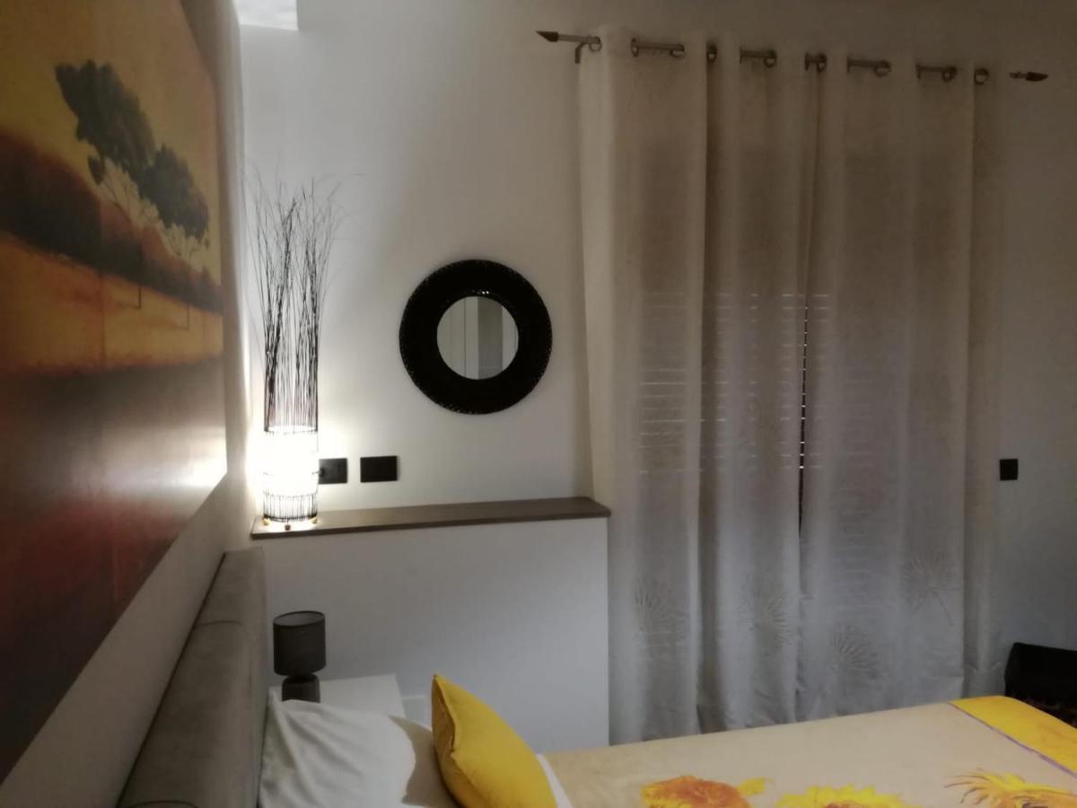Apartament La Casa Di Ale Aci Castello Zewnętrze zdjęcie